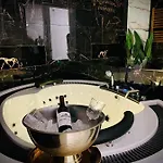 Z Jacuzzi - Centrum Szczytna Mazury *