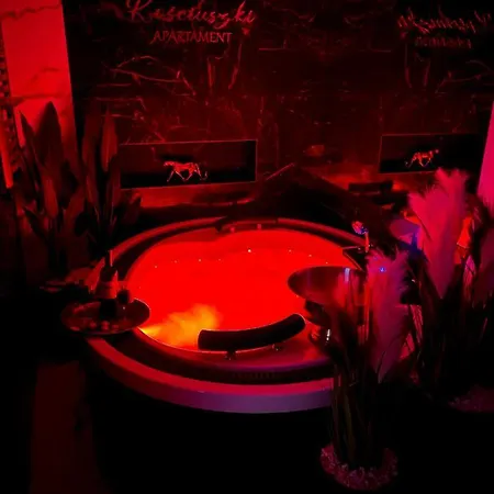 Apartment Z Jacuzzi - Centrum Szczytna Mazury