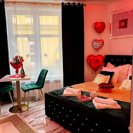 Z Jacuzzi - Centrum Szczytna Mazury Apartment *