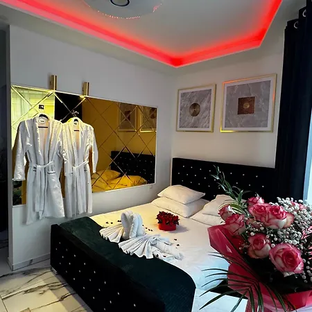 Apartament Z Jacuzzi - Centrum Szczytna Mazury